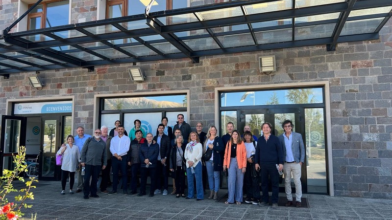 Nuestra Fundación organizó una reunión de trabajo con autoridades de Facultades y Escuelas públicas de Medicina