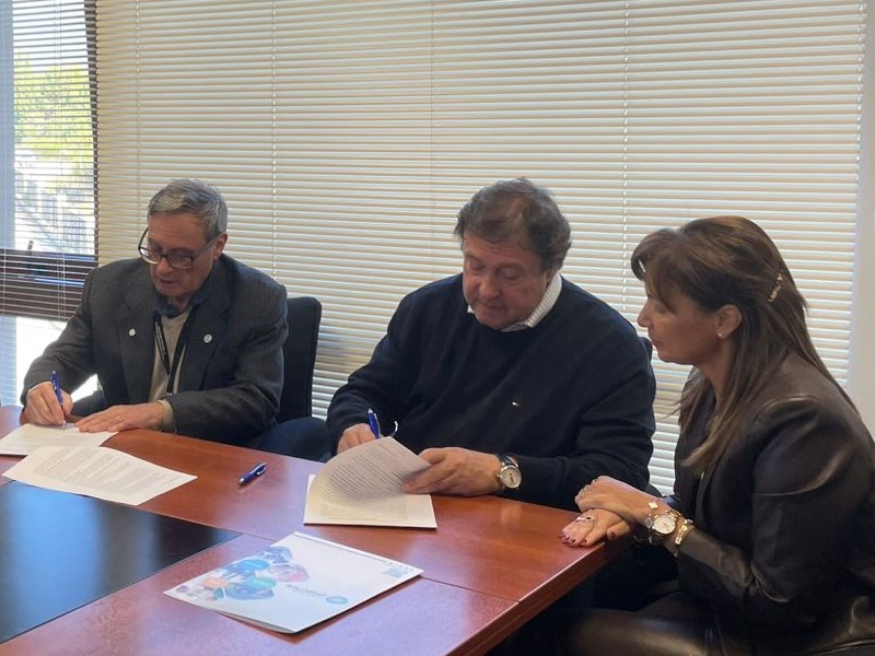 Renovamos el convenio con Ipross para Medicina Nuclear, Radioterapia y formación de médicos